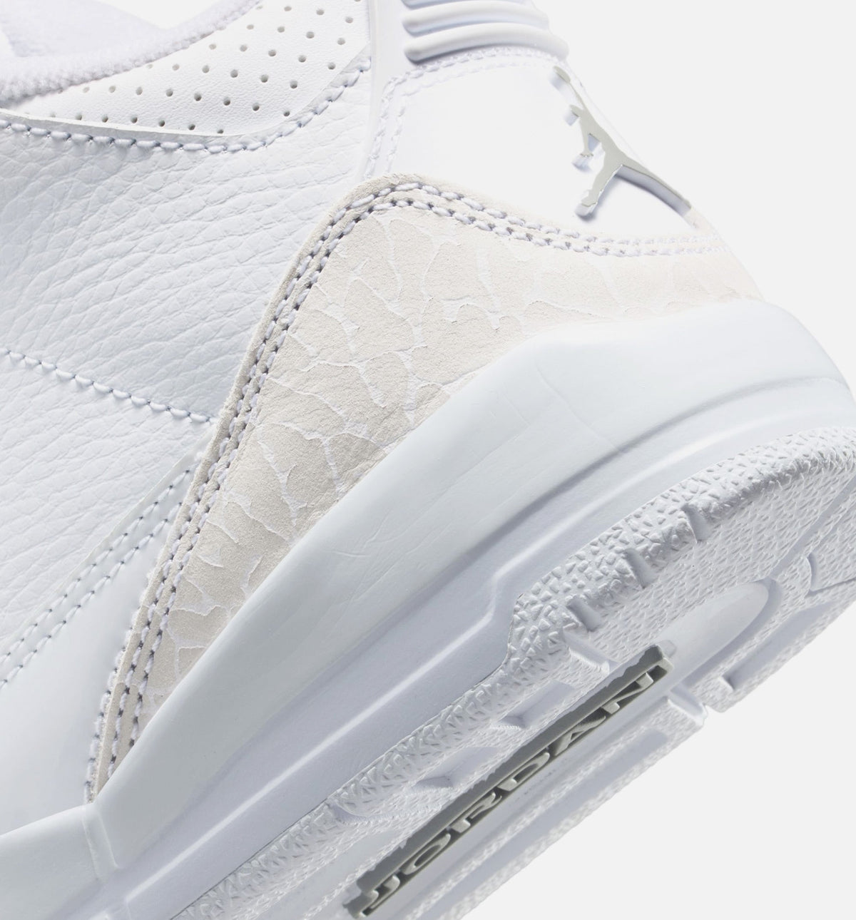 Air Jordan 3 Retro White & Silver Preschool Shoes - White/Metallic Silver