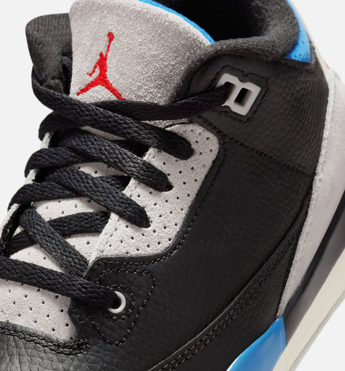 Air Jordan 3 Retro OG Rare Air Preschool Shoes - Black/Chile Red/Neutral Grey