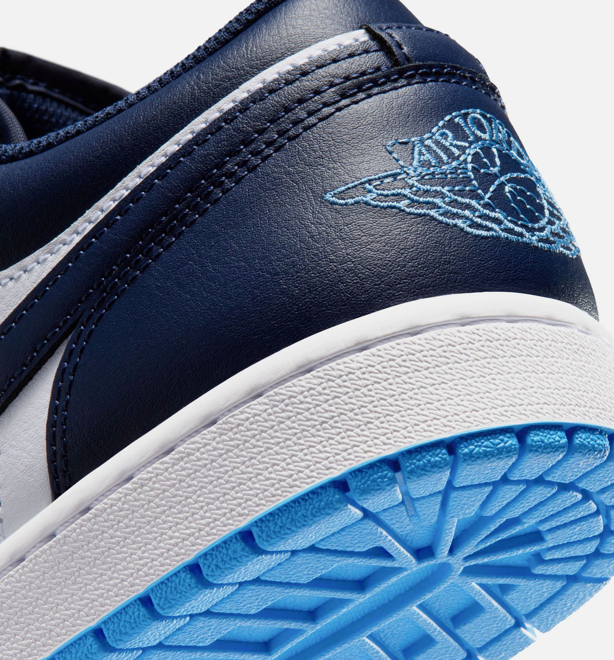 Air Jordan 1 Low Men's Shoes - Midnight Navy/University Blue/White