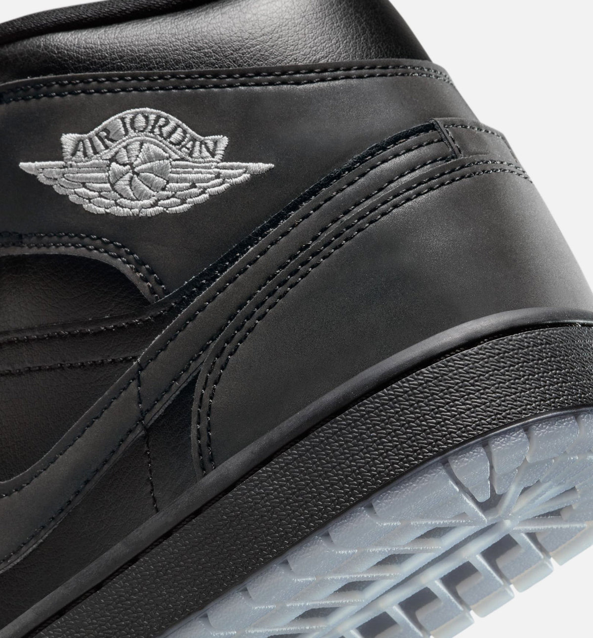 Air Jordan 1 Mid SE Men's Shoes - Black/Grey