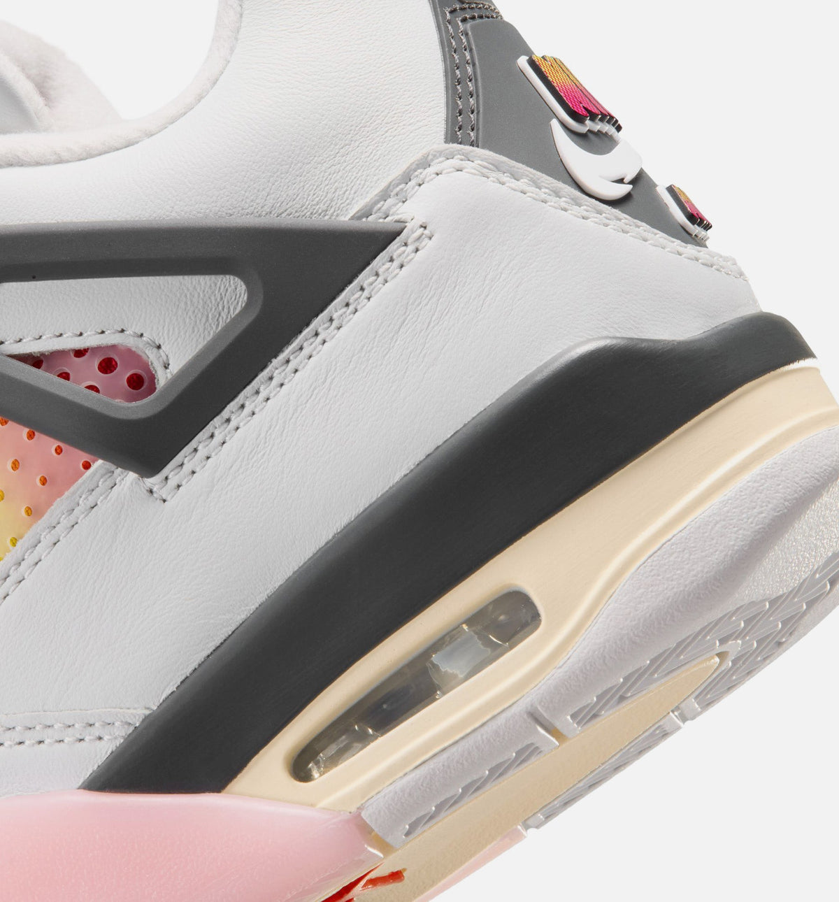 Air Jordan 4 Retro Comic Grade School Shoes - Off-White/Fire Pink/Anthracite