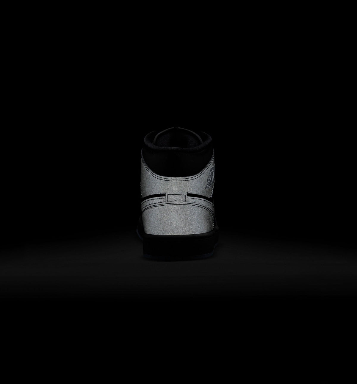 Air Jordan 1 Mid SE Men's Shoes - Black/Grey