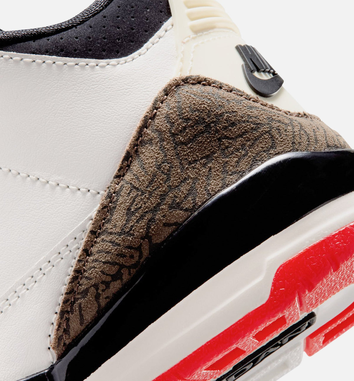 Air Jordan 3 Retro Sail and University Red Preschool Shoes - Sail/Black/University Red/Pale Ivory
