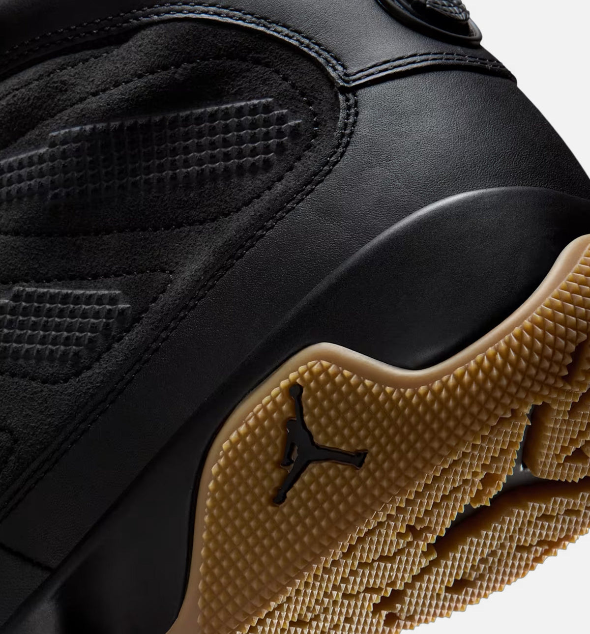 Air Jordan 9 Retro Men's Lifestyle Boots - Black/Black/Gum Light Brown